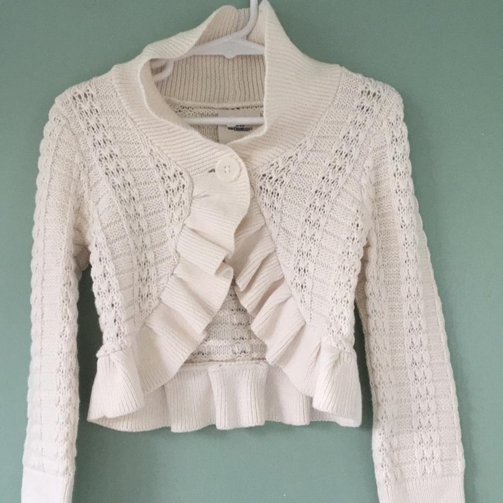 Ruffled cream sweater sz 3T